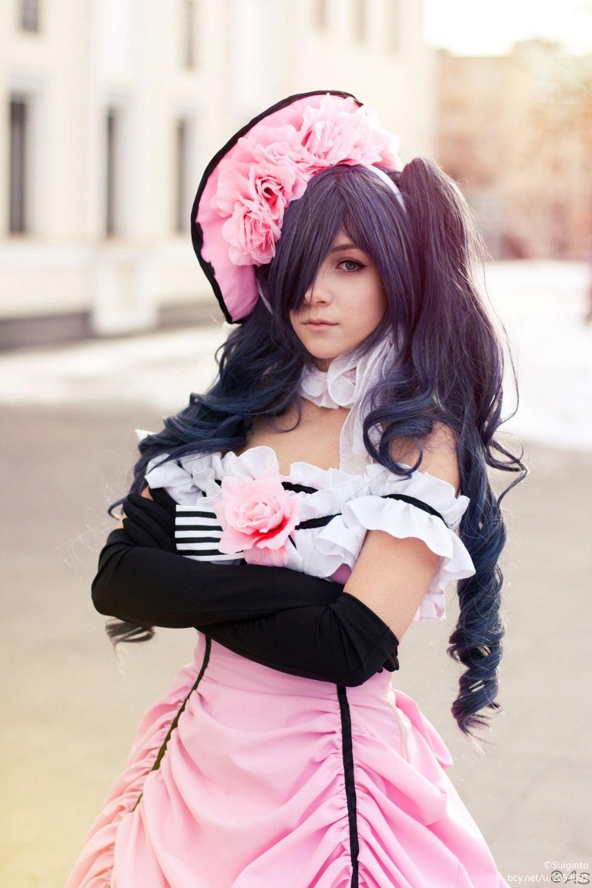 Bộ sưu tập cosplay có cánh đen Deacon