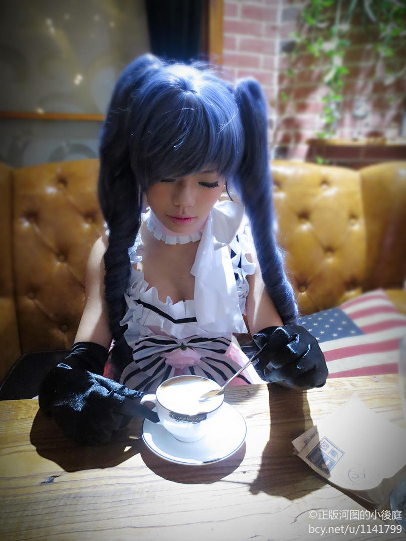 Bộ sưu tập cosplay có cánh đen Deacon