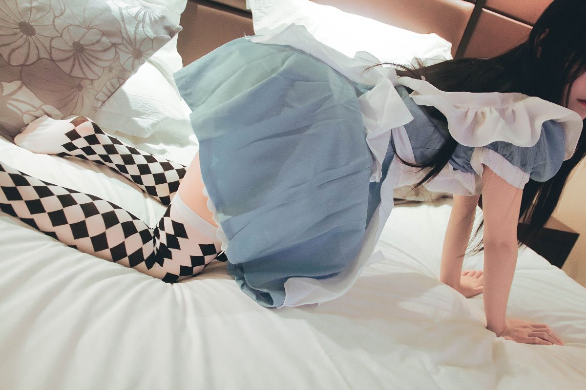 Sê -ri Tuanzi: Alice Girl