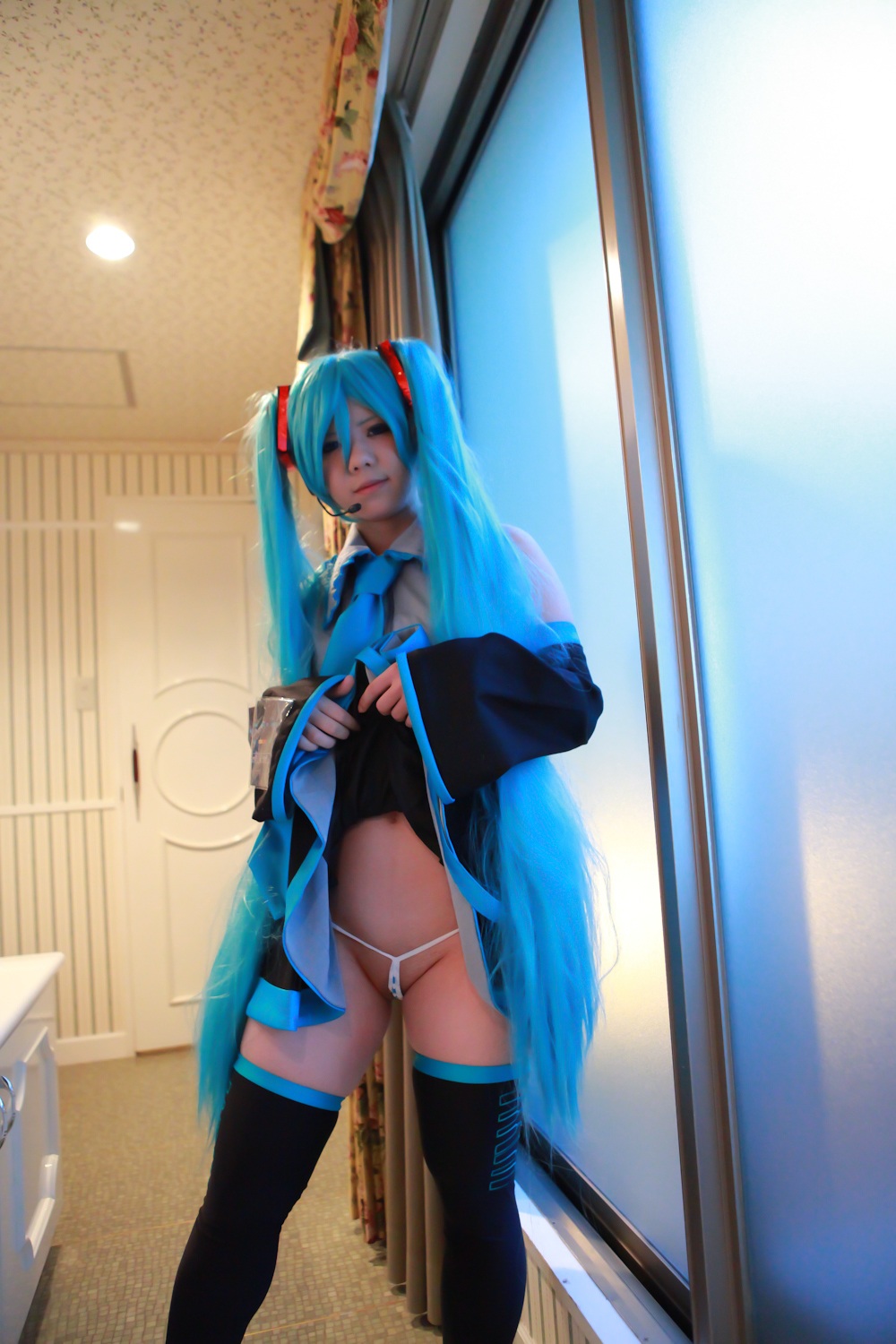 Tanaka mana năm 19 Miku-chan