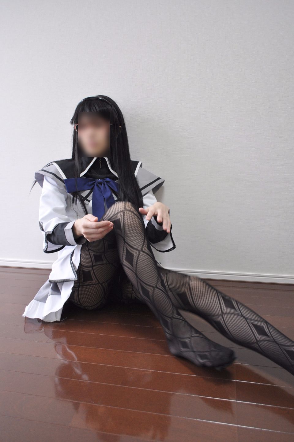 Black Stoic Fishish ☆ homu homu cos