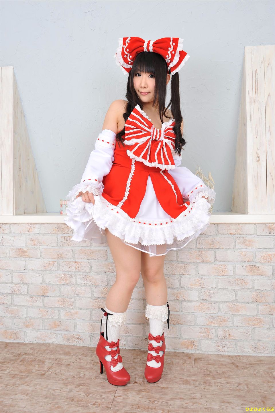 Petit Charm Flour 04 Reimu itigomusums, chúng tôi.