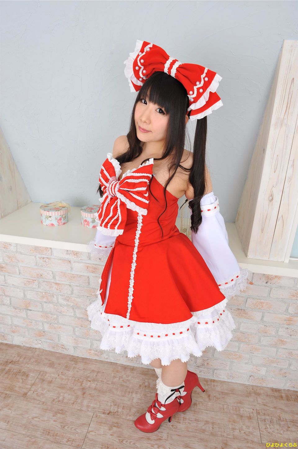 Petit Charm Flour 04 Reimu itigomusums, chúng tôi.