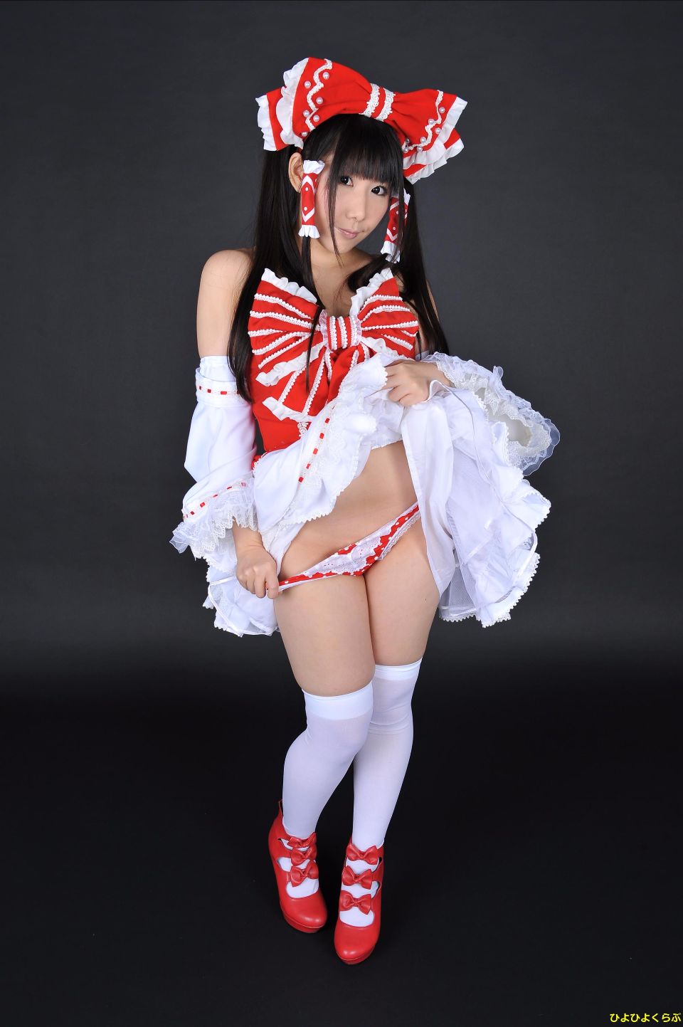 Petit Charm Flour 04 Reimu itigomusums, chúng tôi.