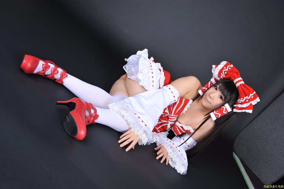 Petit Charm Flour 04 Reimu itigomusums, chúng tôi.