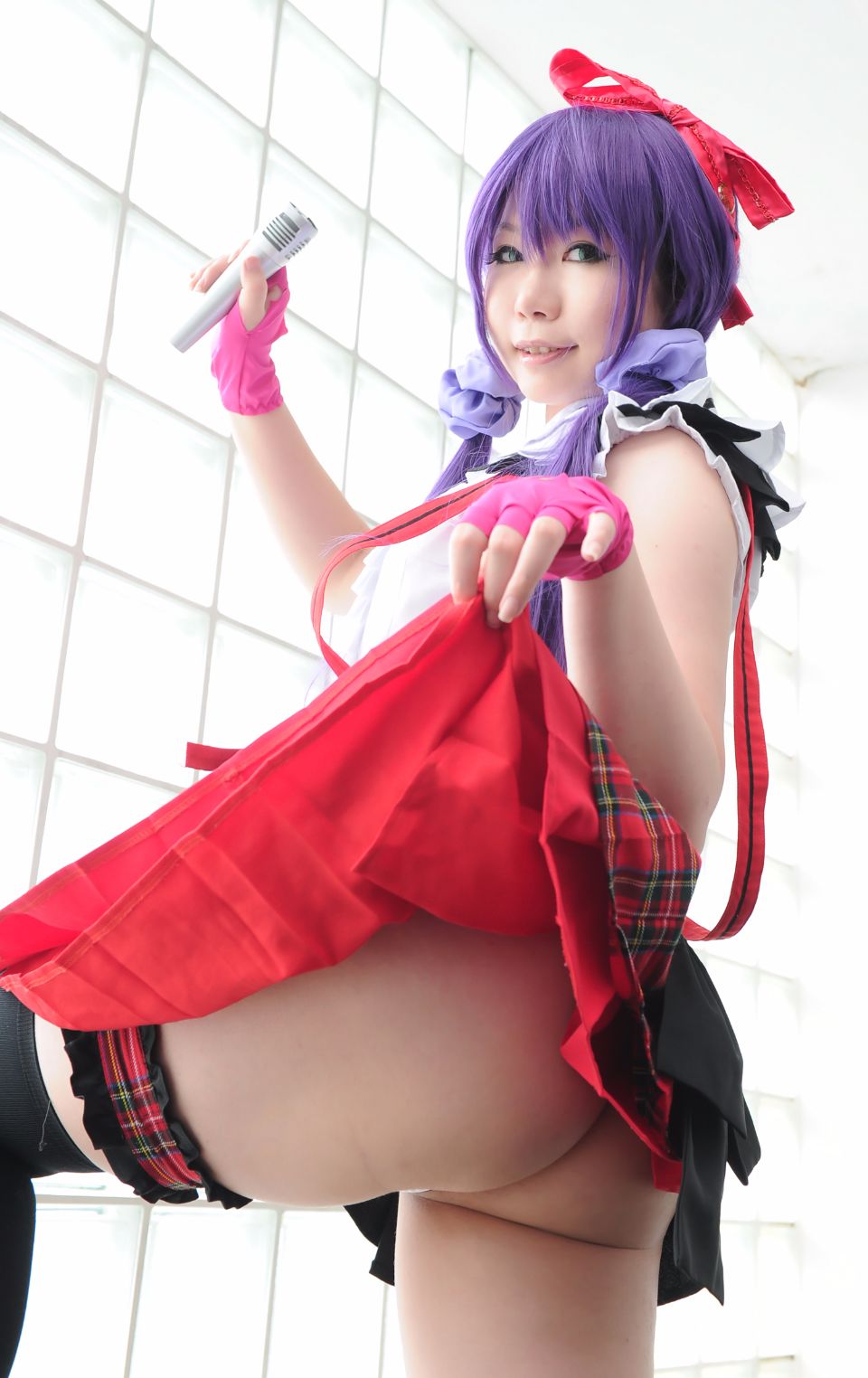 Tôi sẽ cho bạn mượn người vợ yêu dấu của tôi, cựu Skudol