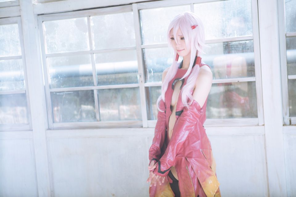 Một bức ảnh toàn thân