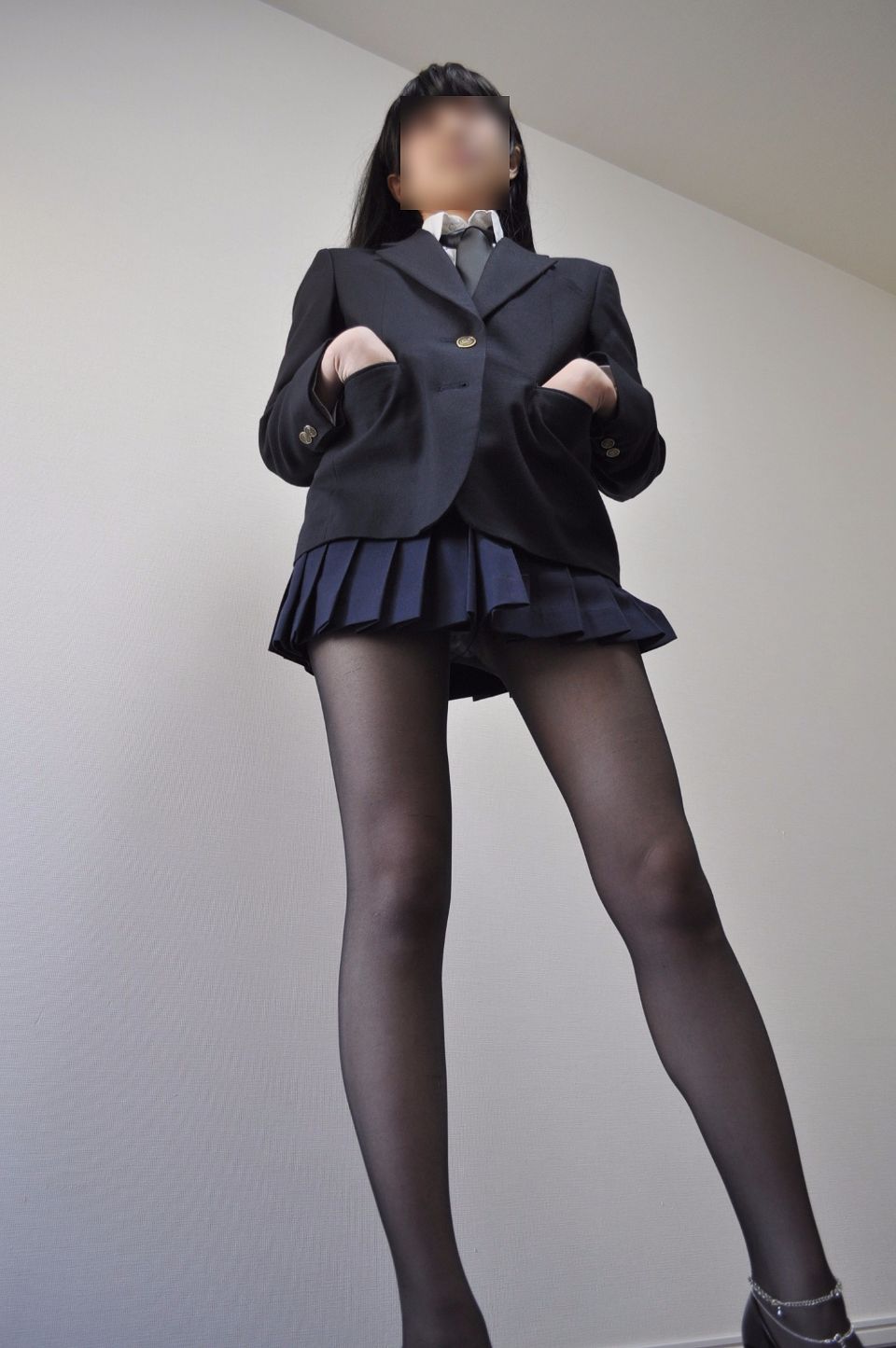 Mức độ cực đoan ☆ chân đen chân đẹp