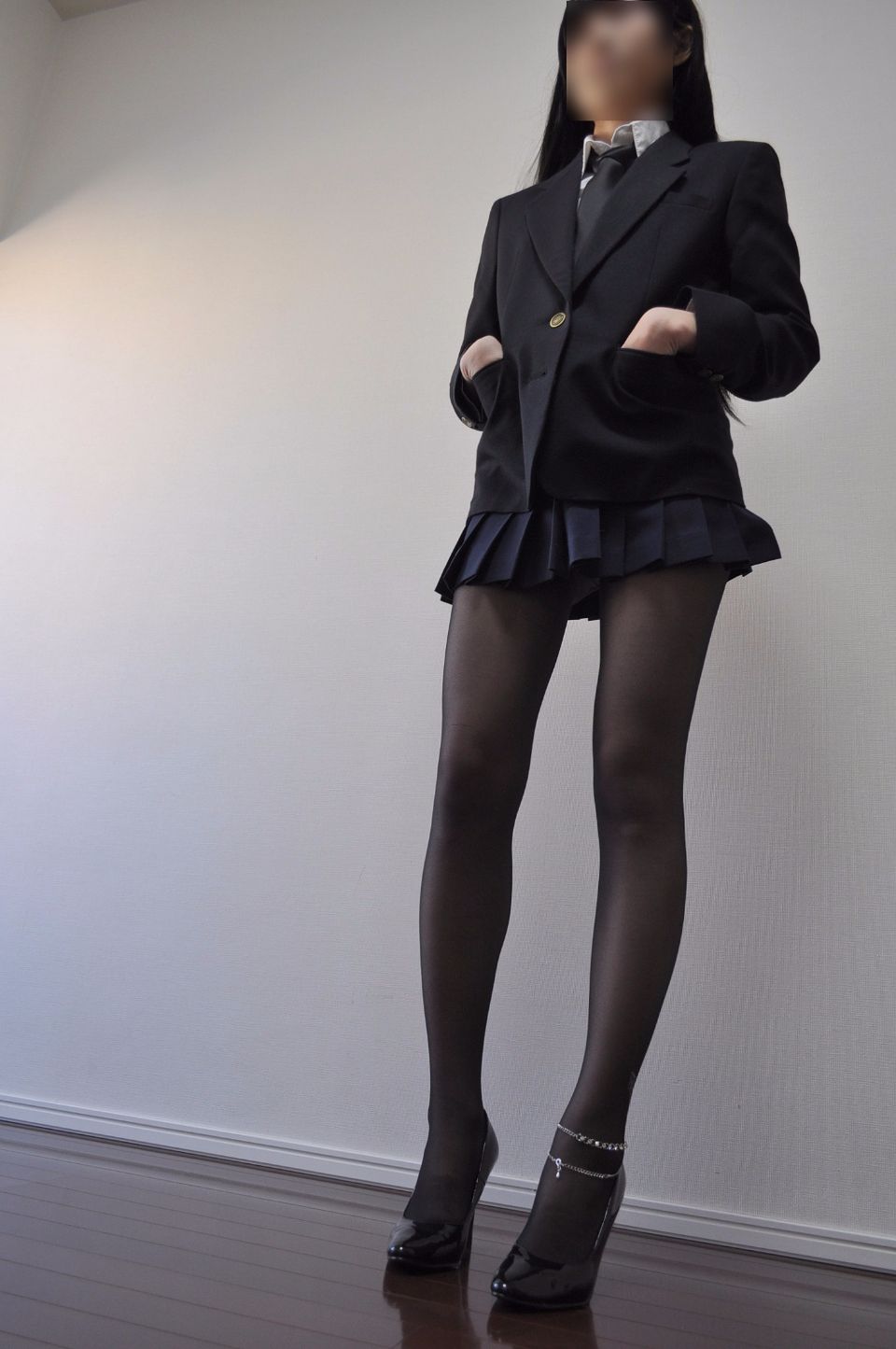 Mức độ cực đoan ☆ chân đen chân đẹp