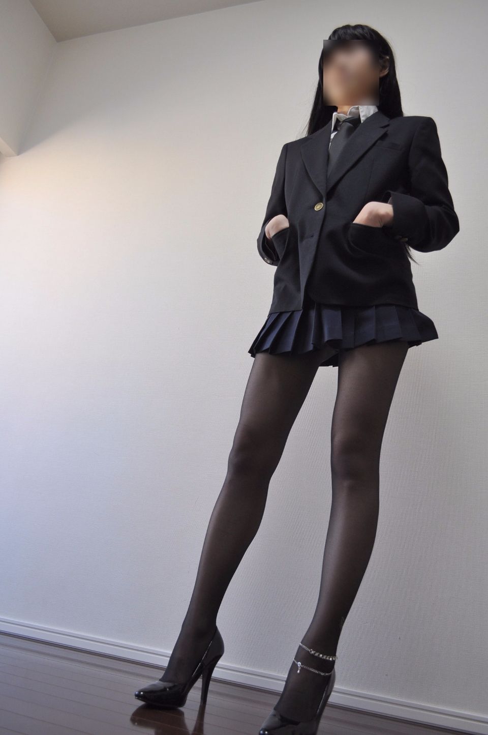 Mức độ cực đoan ☆ chân đen chân đẹp