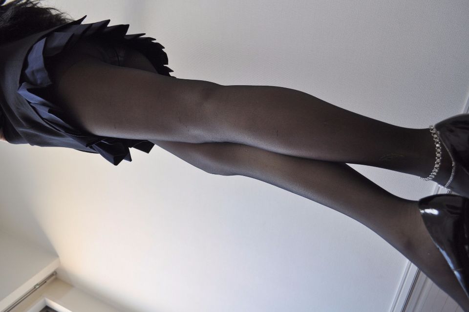 Mức độ cực đoan ☆ chân đen chân đẹp