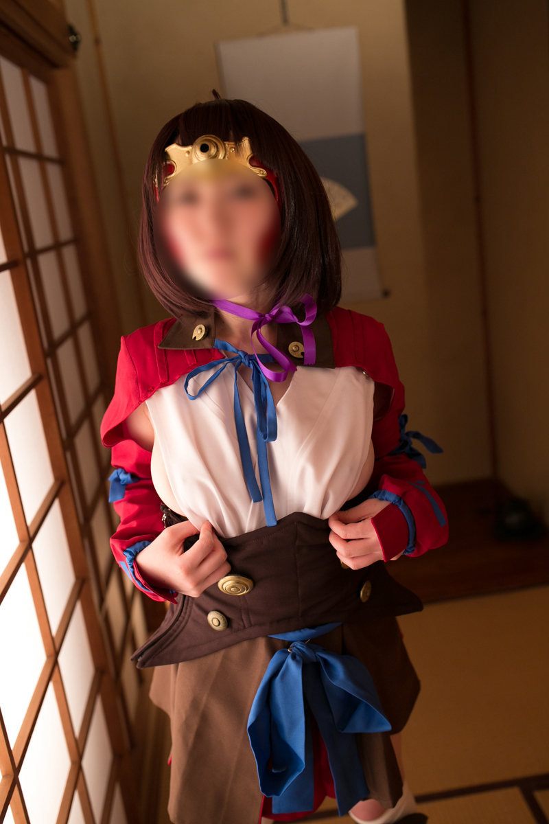 Bạn tình 24 "The Iron Fortress 'chết tiệt"