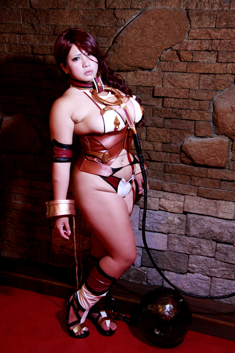 Slave nữ được đào tạo