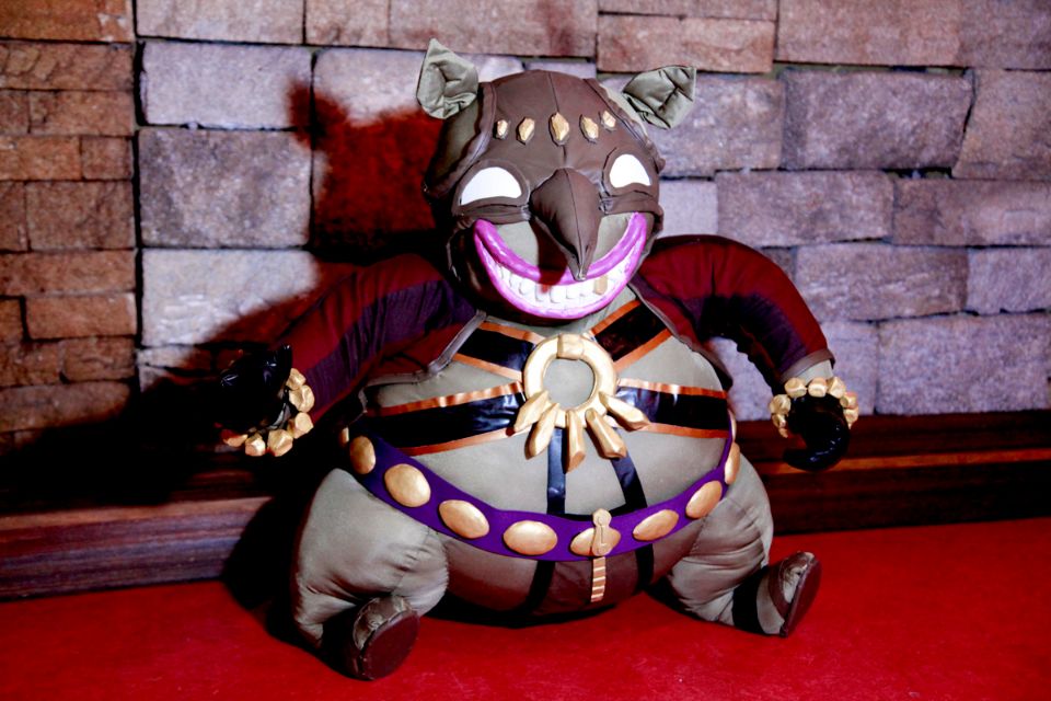 Slave nữ được đào tạo