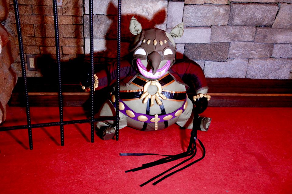 Slave nữ được đào tạo