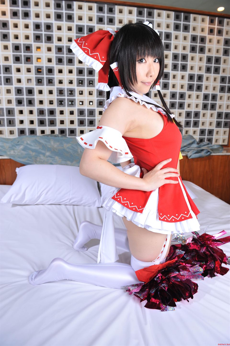 Cô gái cổ vũ gợi cảm