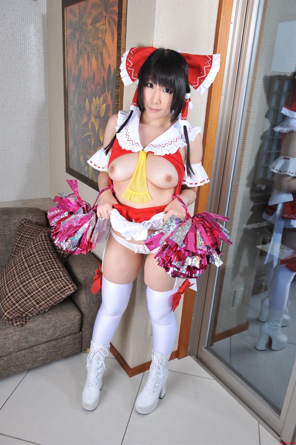 Cô gái cổ vũ gợi cảm