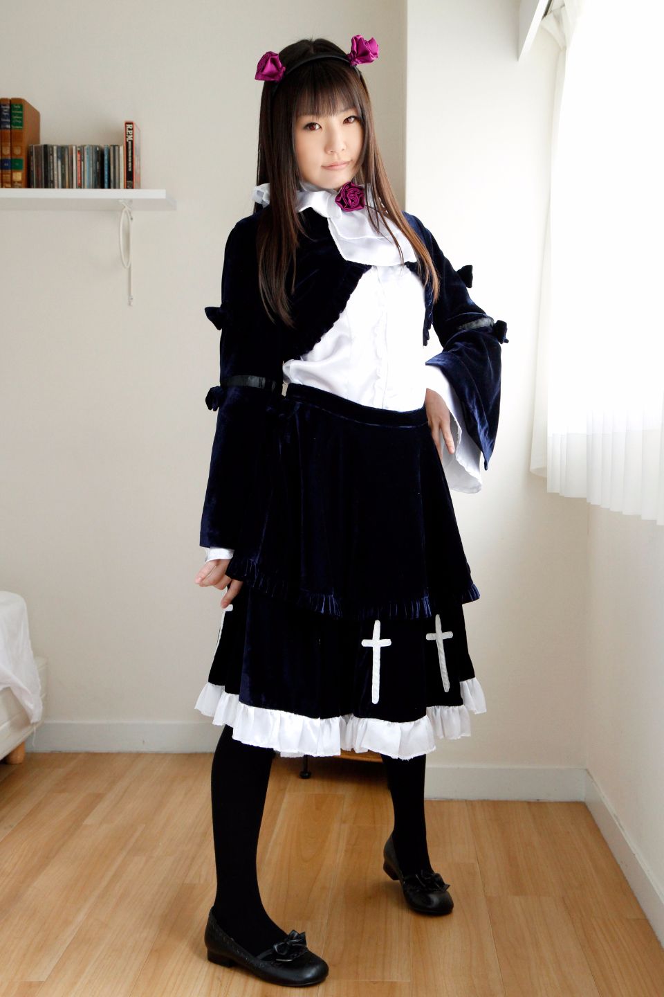 Room013 con mèo đen của tôi