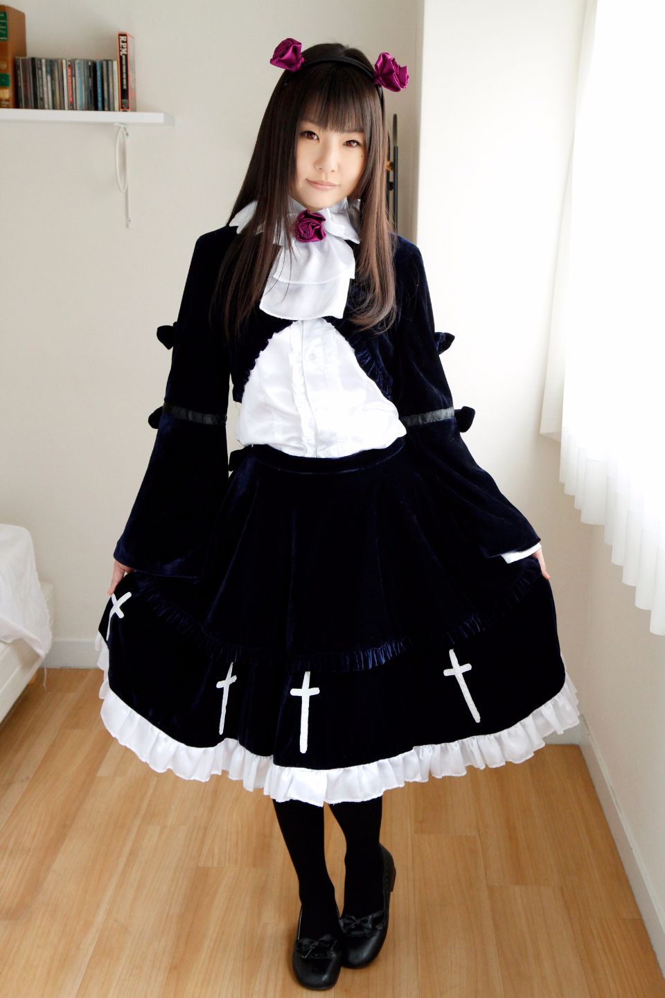 Room013 con mèo đen của tôi