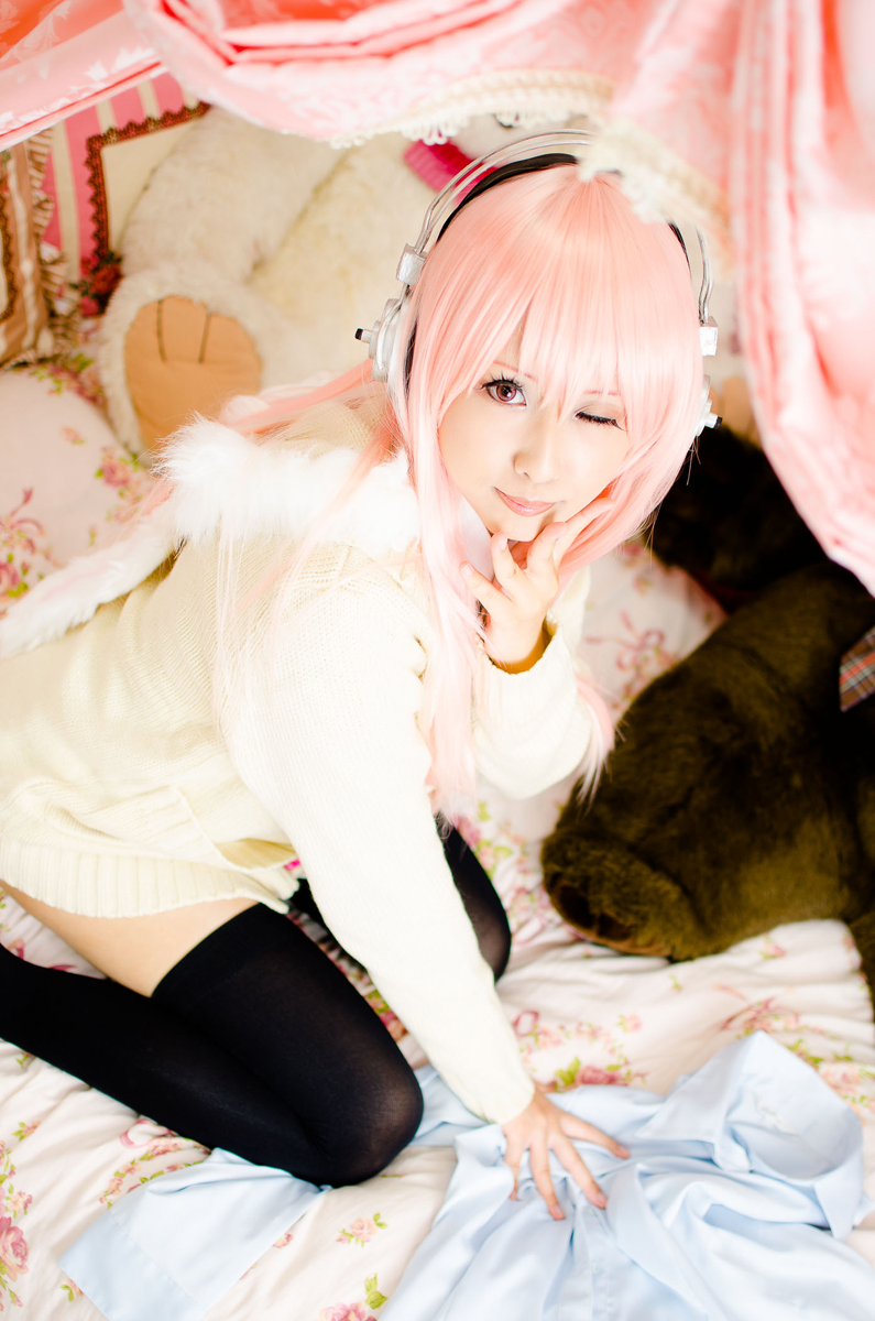 Pinkheadphone