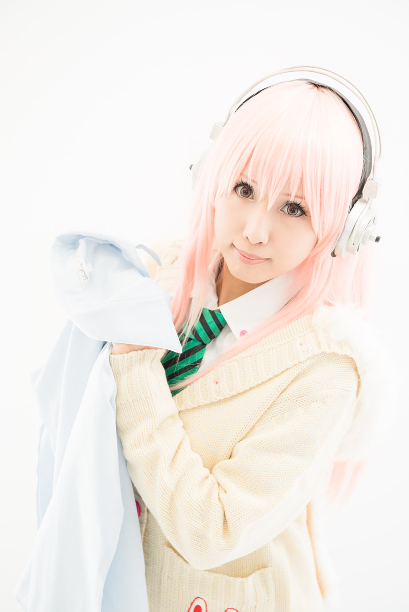 Pinkheadphone