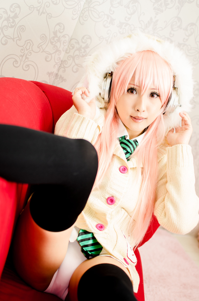 Pinkheadphone