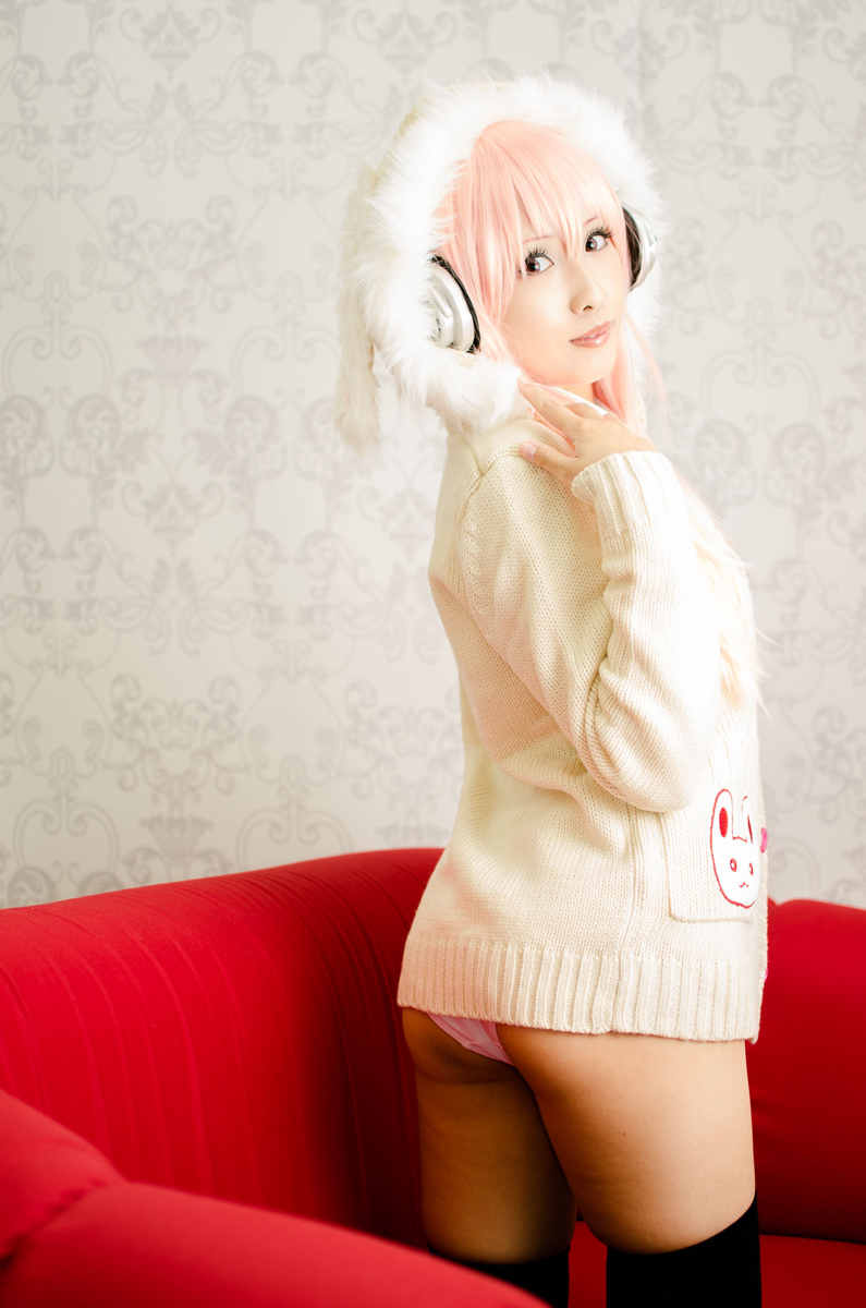 Pinkheadphone
