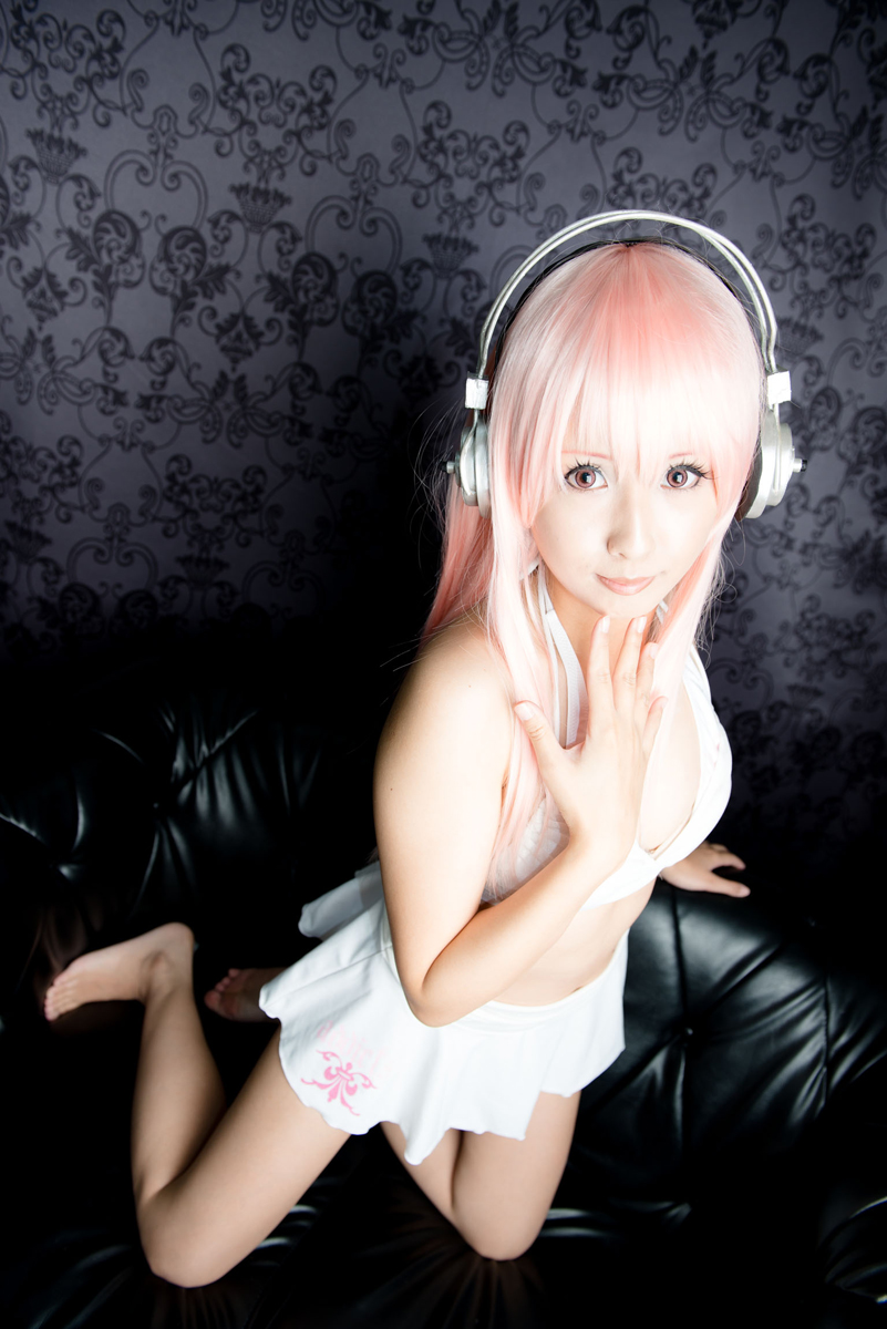 Pinkheadphone