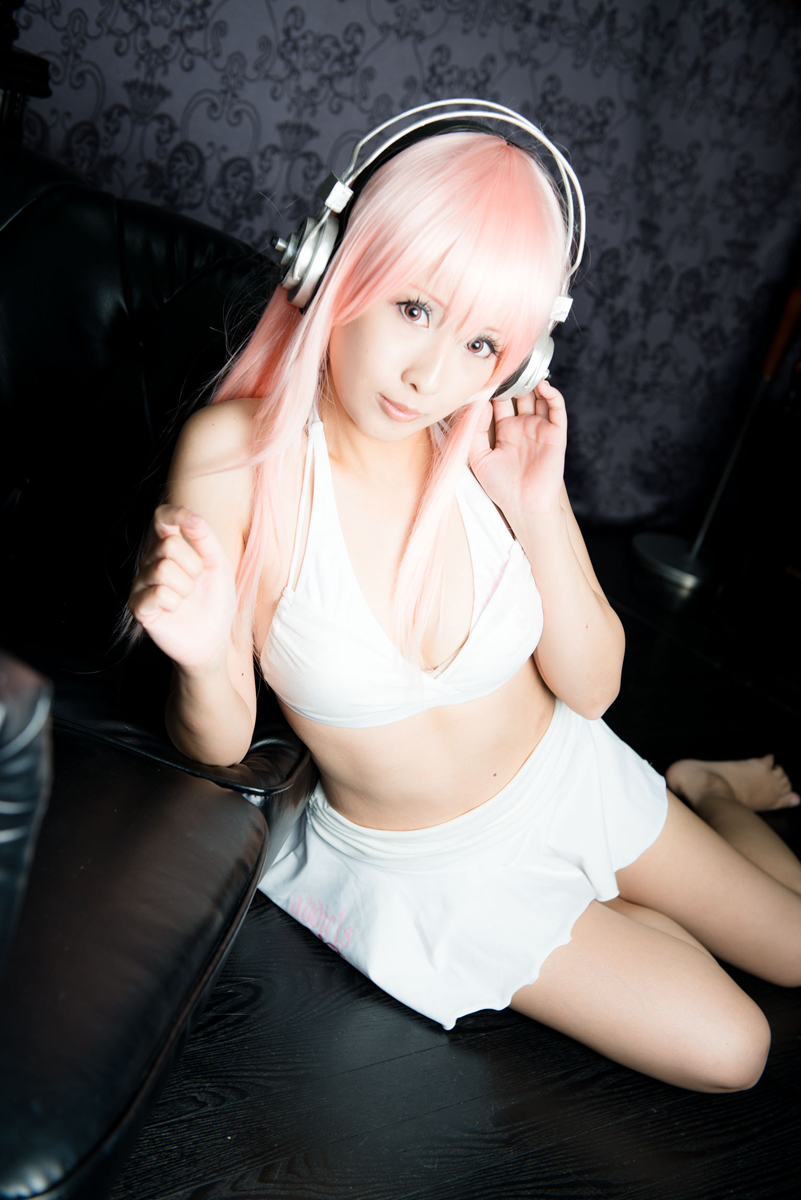 Pinkheadphone