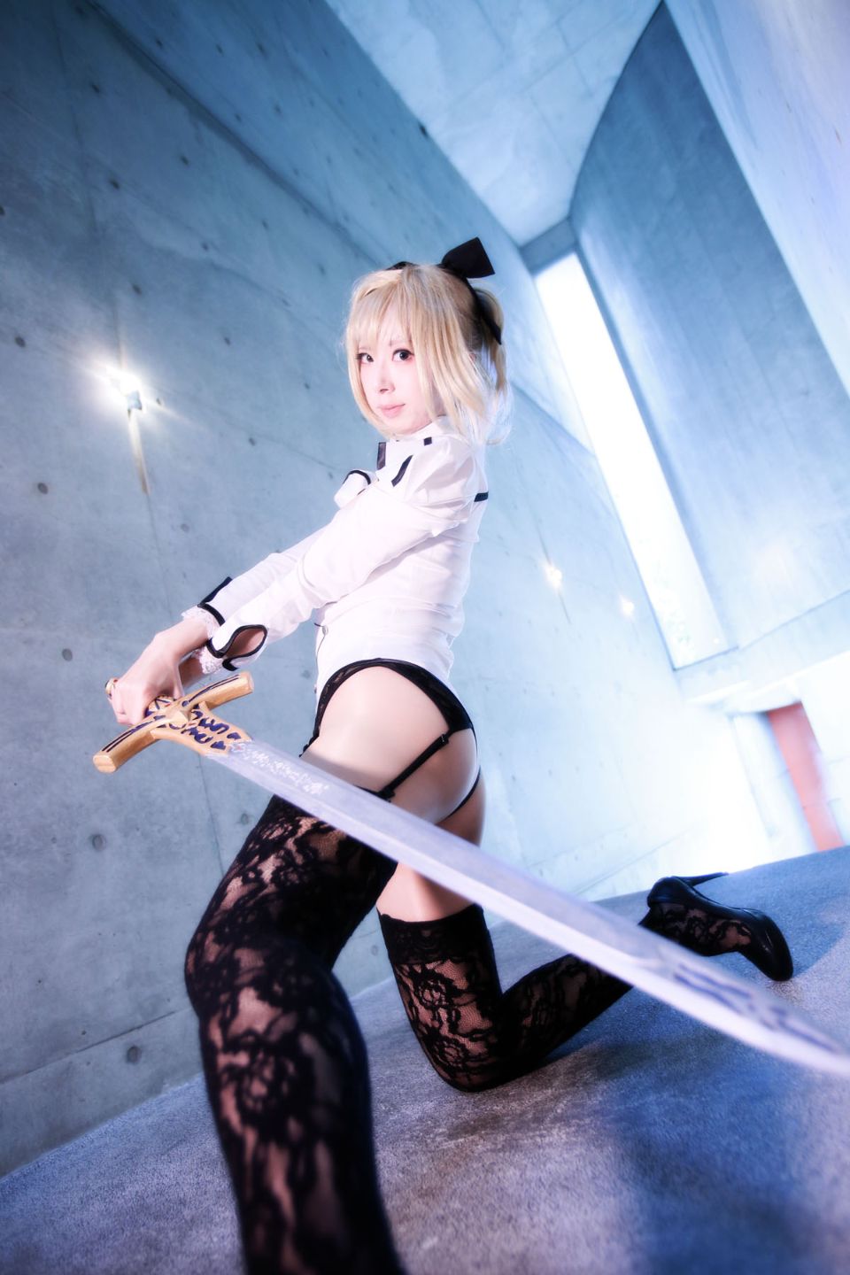 Fate Saber Cosplay Photo Book Saver × Saver