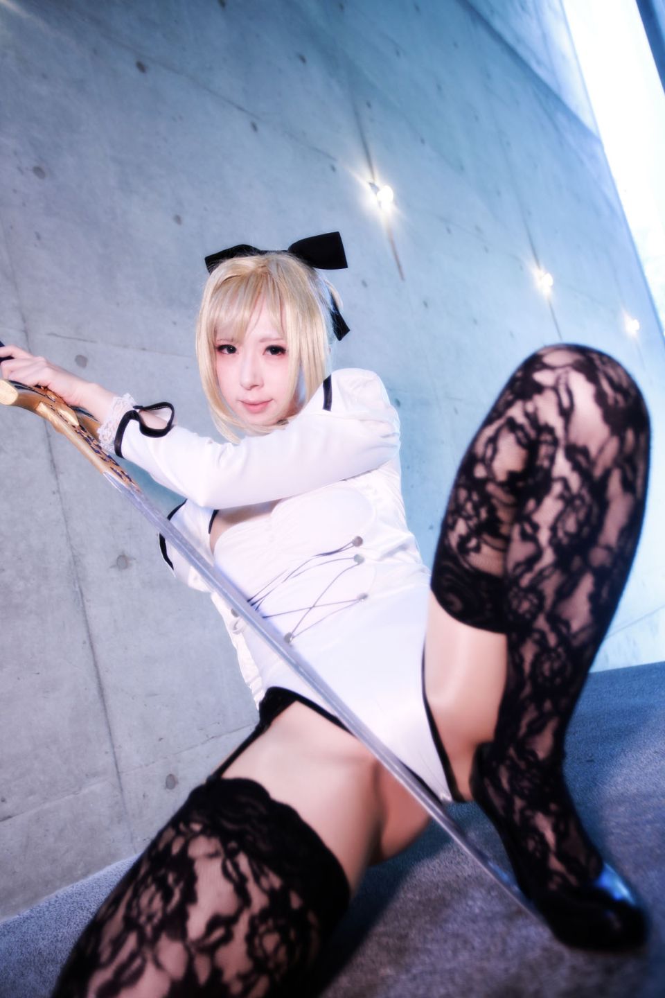 Fate Saber Cosplay Photo Book Saver × Saver