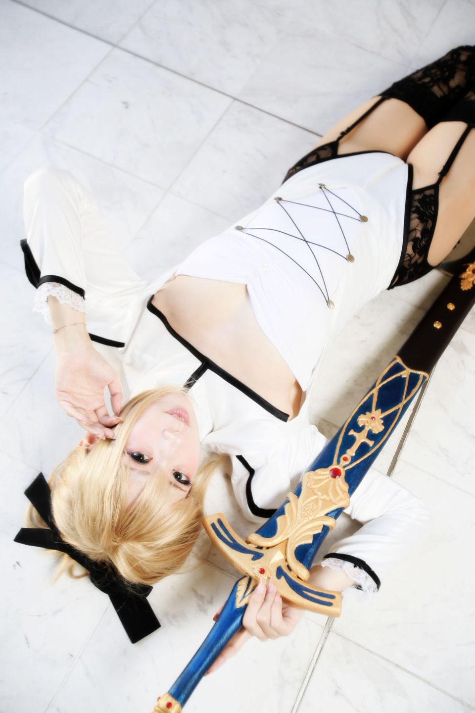 Fate Saber Cosplay Photo Book Saver × Saver