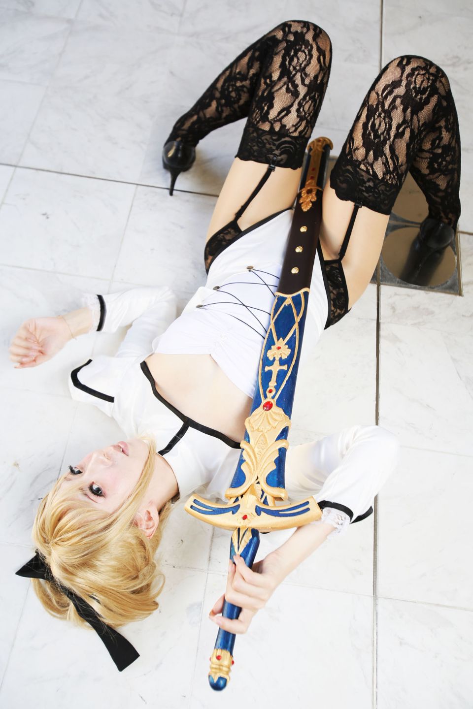 Fate Saber Cosplay Photo Book Saver × Saver