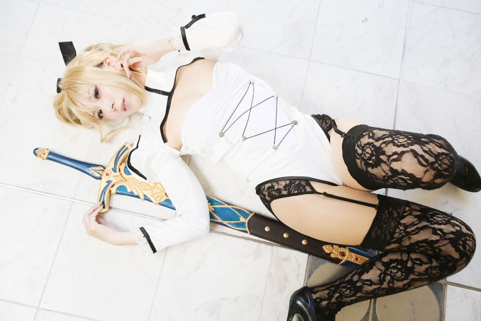 Fate Saber Cosplay Photo Book Saver × Saver