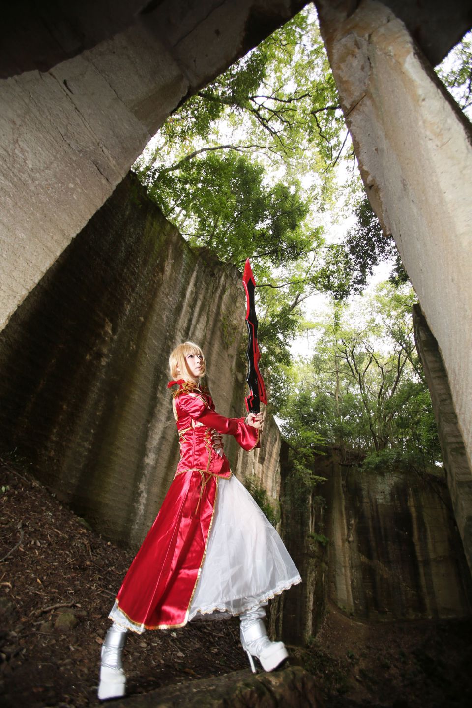 Fate Saber Cosplay Photo Book Saver × Saver