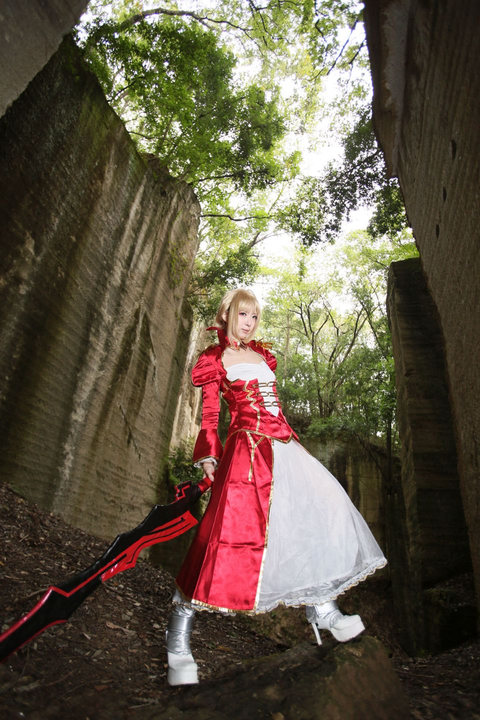Fate Saber Cosplay Photo Book Saver × Saver