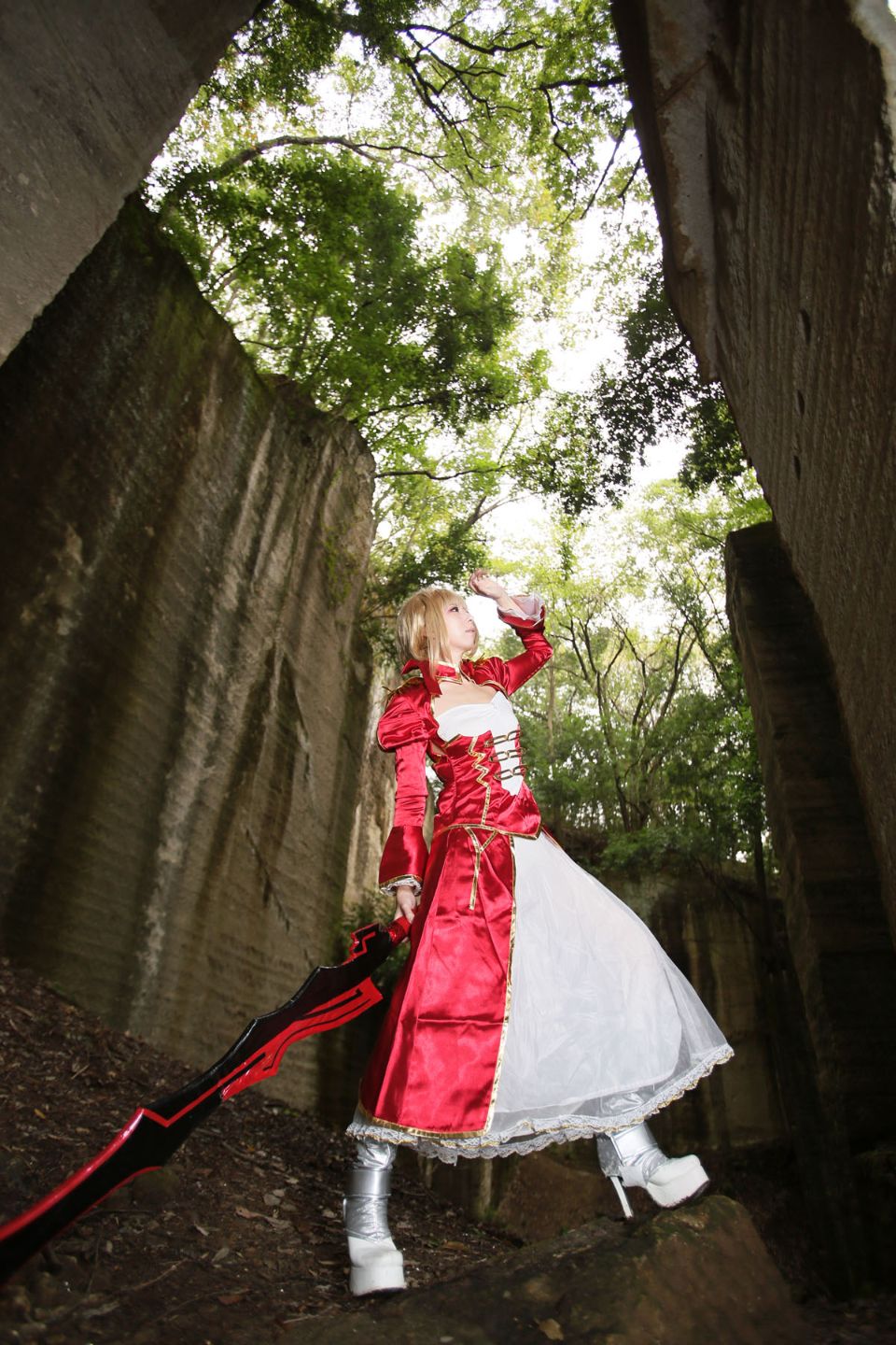 Fate Saber Cosplay Photo Book Saver × Saver
