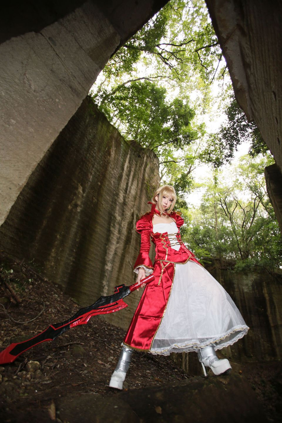 Fate Saber Cosplay Photo Book Saver × Saver