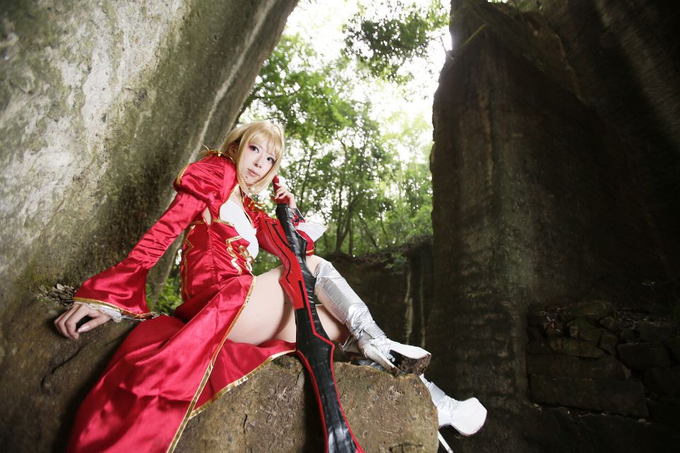 Fate Saber Cosplay Photo Book Saver × Saver