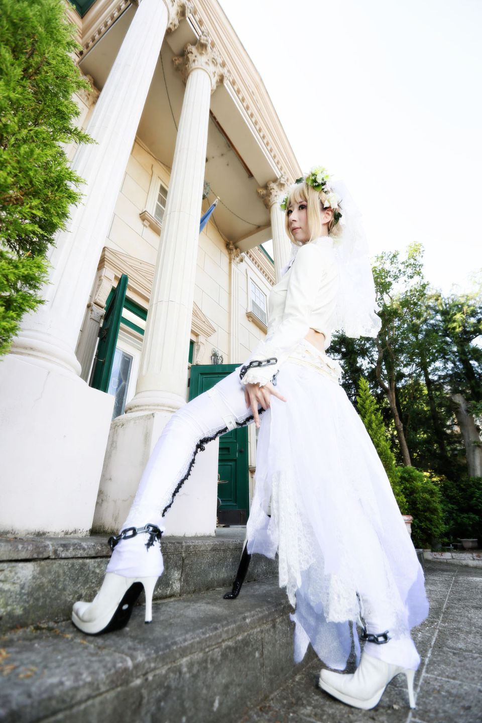 Fate Saber Cosplay Photo Book Saver × Saver