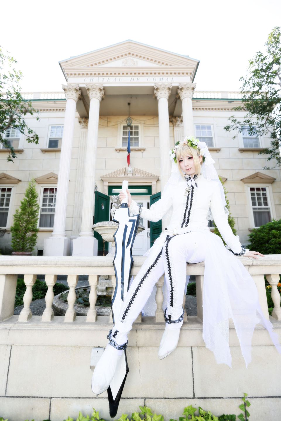 Fate Saber Cosplay Photo Book Saver × Saver