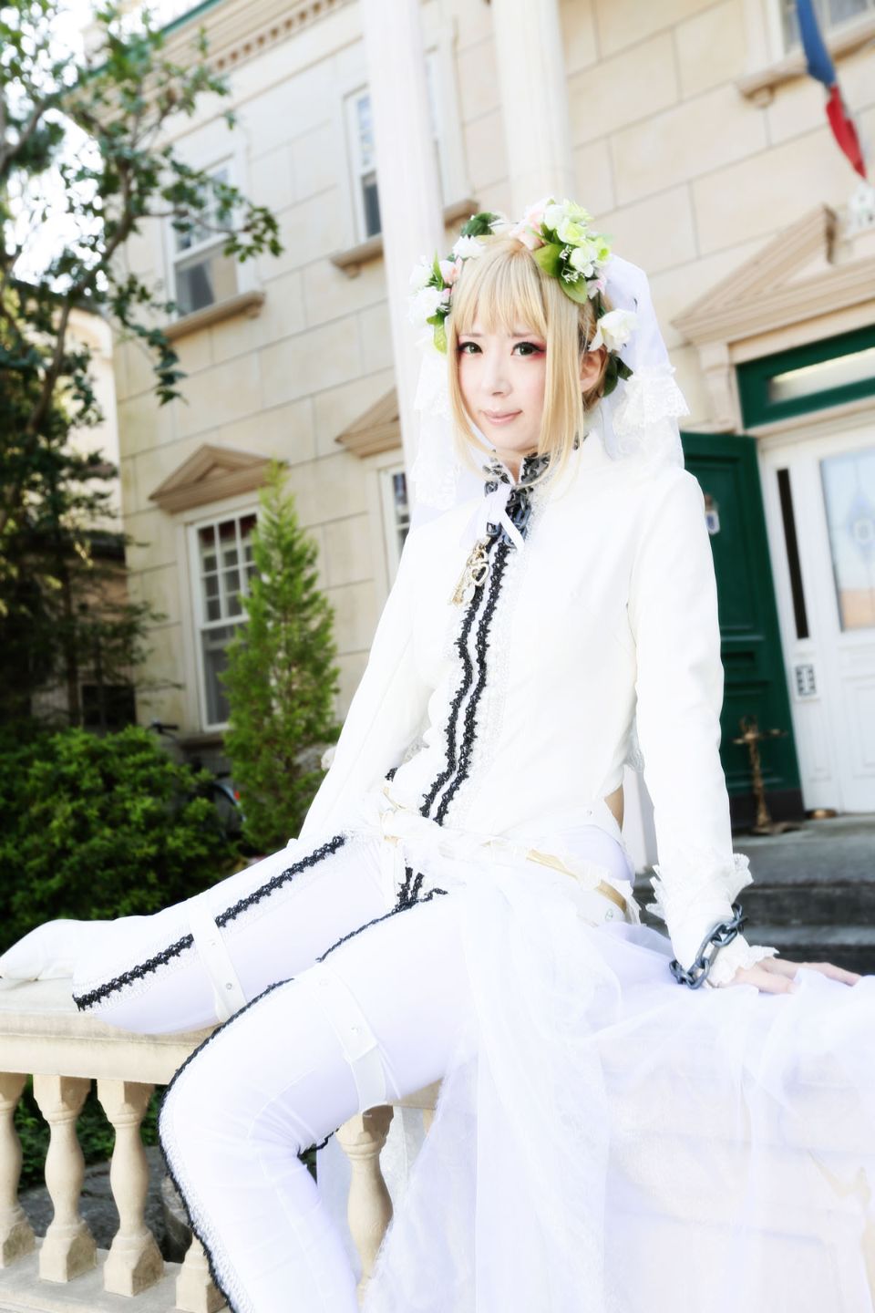 Fate Saber Cosplay Photo Book Saver × Saver