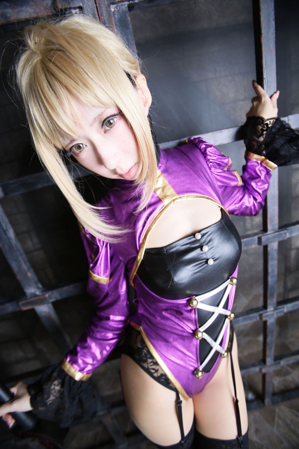 Fate Saber Cosplay Photo Book Saver × Saver