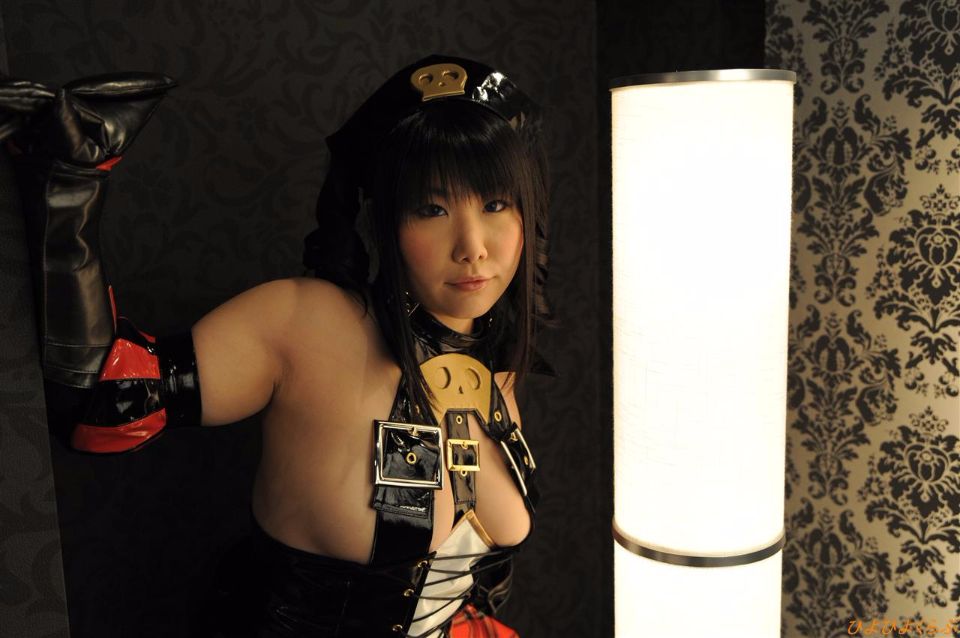 Nữ hoàng nô lệ