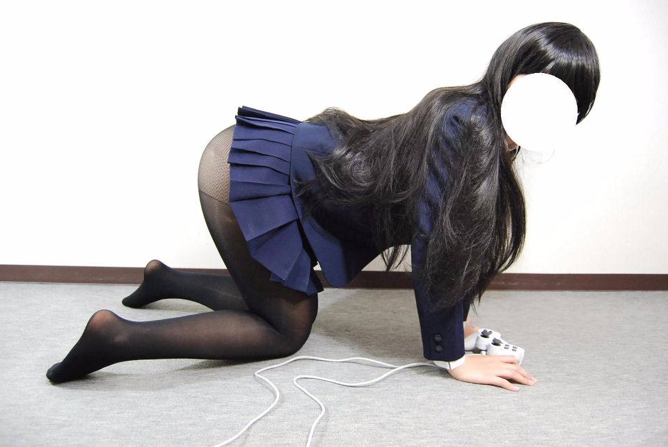 Cosplay h ☆ cô gái cos