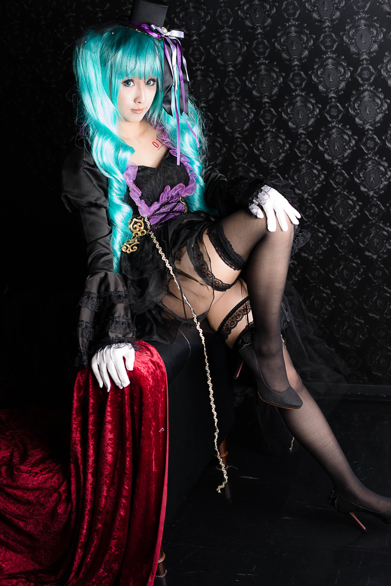 [nụ cười biết ơn] Miku cay đắng