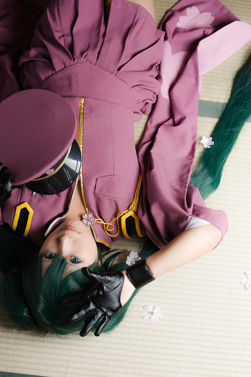 [nụ cười biết ơn] Miku cay đắng