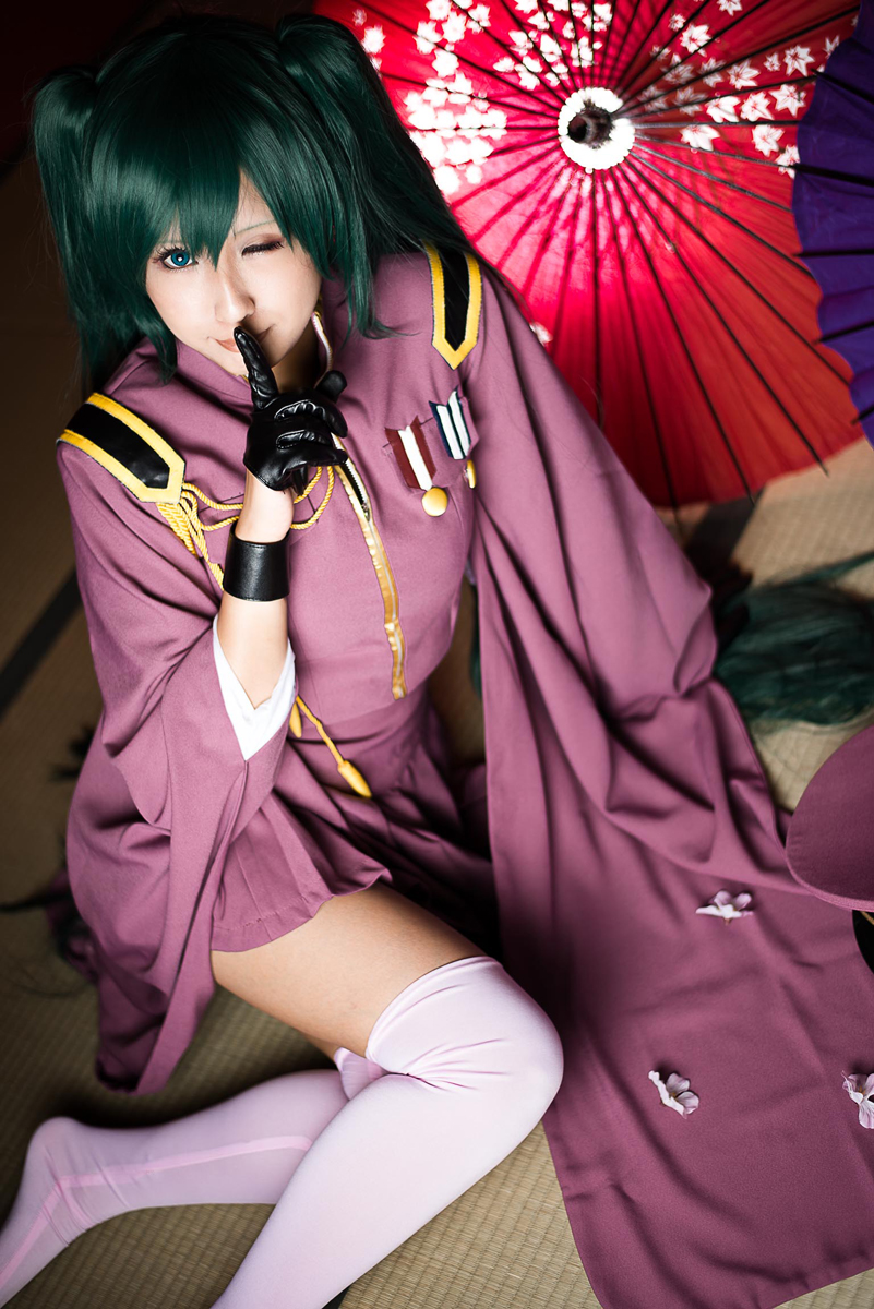 [nụ cười biết ơn] Miku cay đắng