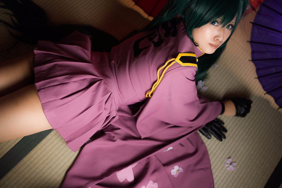 [nụ cười biết ơn] Miku cay đắng