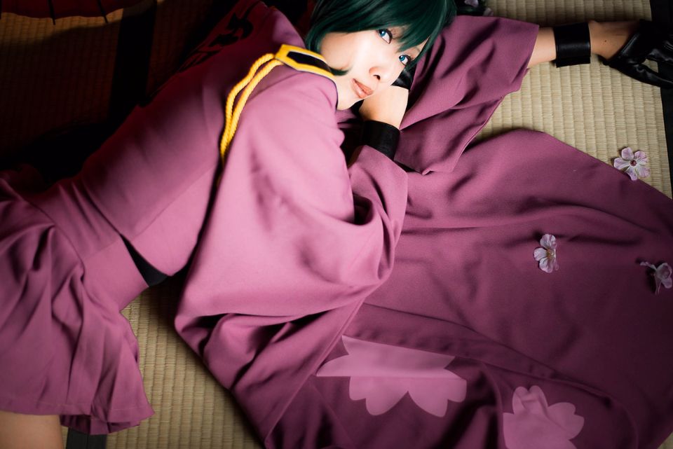 [nụ cười biết ơn] Miku cay đắng